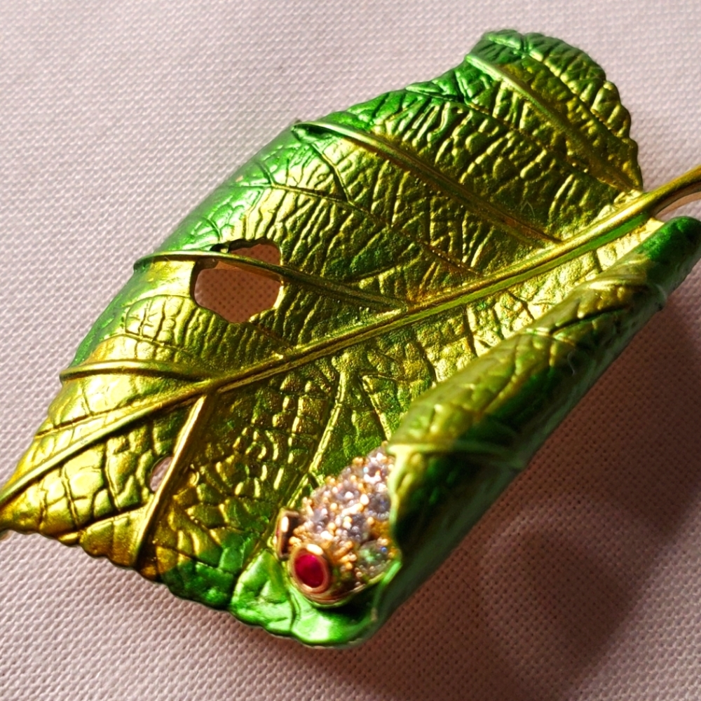 Green Leaf Rhinestone Ruby Silkworm Gold Toned Br… - image 3